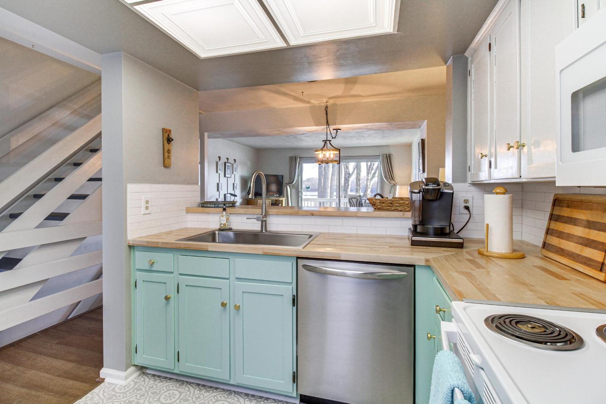 Lakefront Moneta Home With Community Boat Dock! Luaran gambar