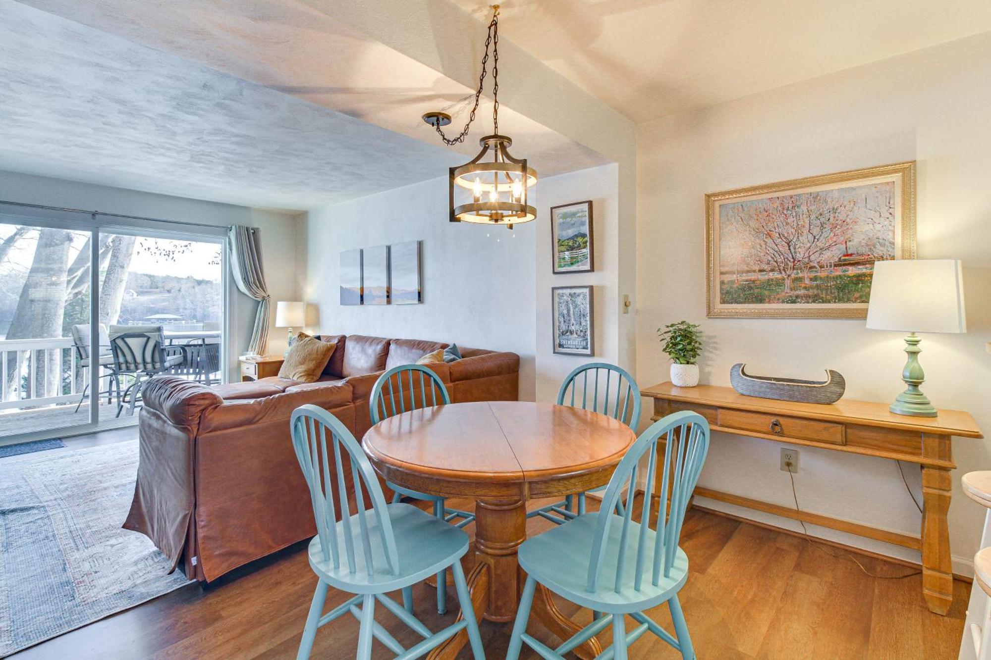 Lakefront Moneta Home With Community Boat Dock! Luaran gambar