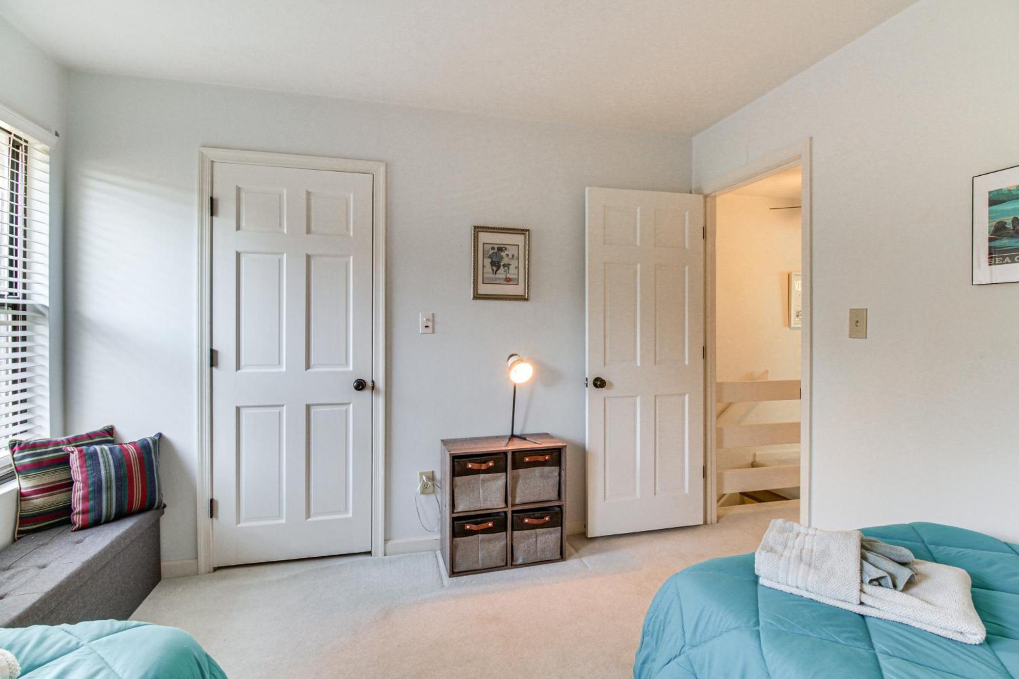 Lakefront Moneta Home With Community Boat Dock! Luaran gambar